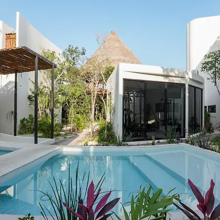 Divine House With Private Roof And Pool Only 1Km From The Beach