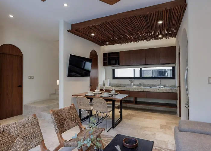 Holiday home Divine House With Private Roof And Pool Only 1km From The *