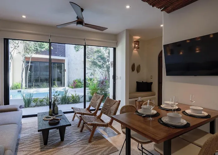 Holiday home Divine House With Private Roof And Pool Only 1km From The *
